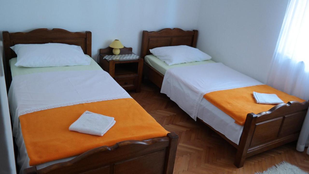 Apartman Ana 노비비노돌스키 외부 사진
